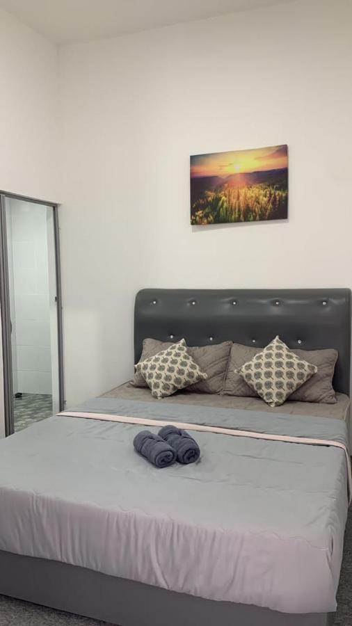 Euc Room Stay Tuaran Buitenkant foto
